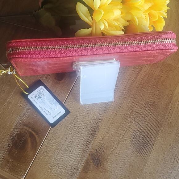 Bebe Natalie Croco Full Zip Wallet NWT - Picture 3 of 6